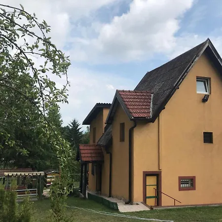 Hondo * Rakovica